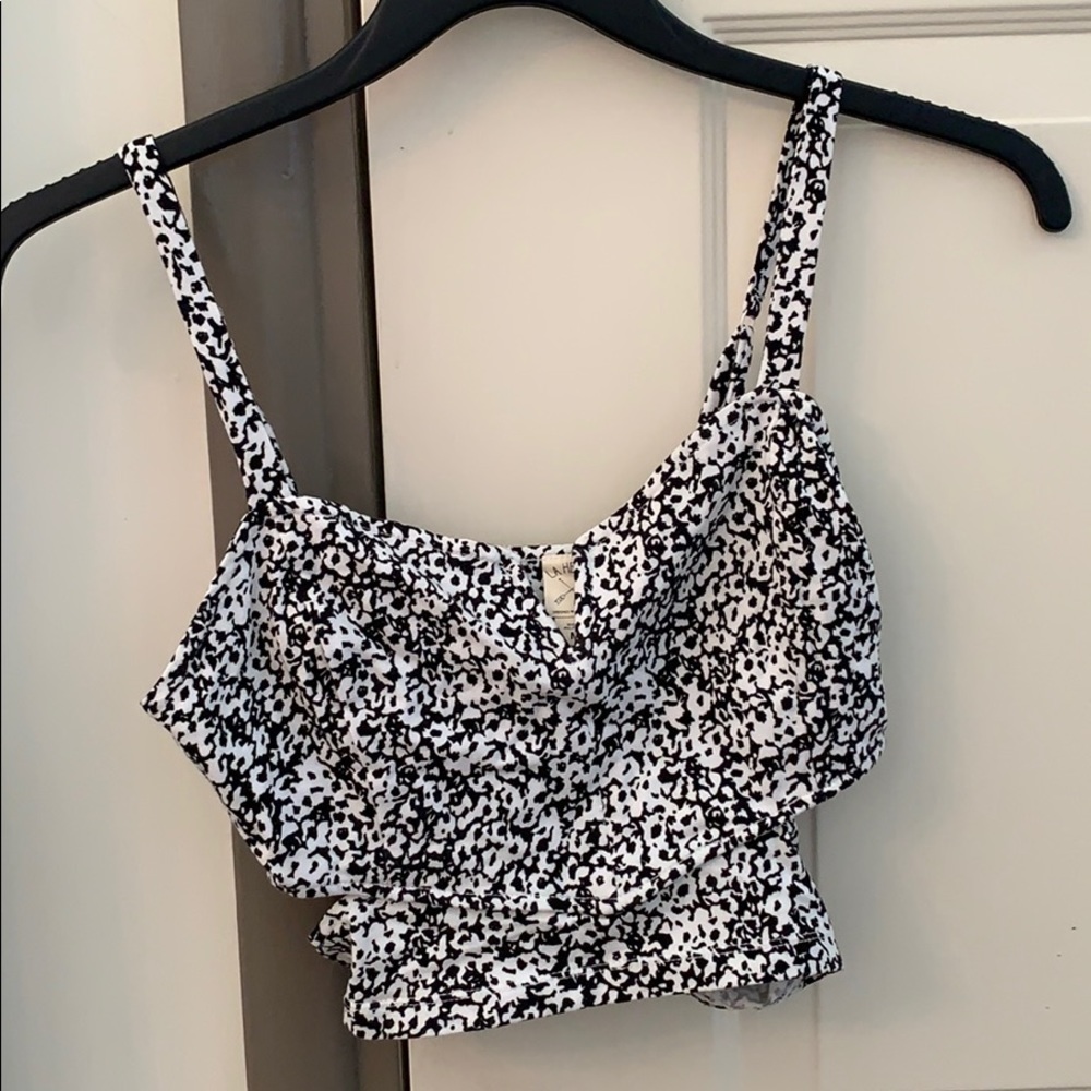 LA Hearts crop top